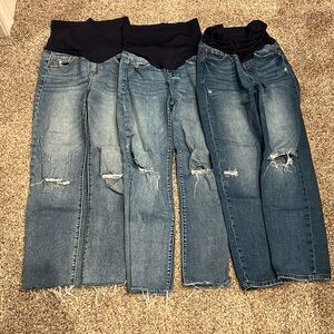 Distressed maternity jeans